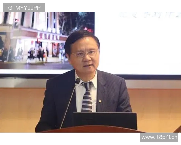 武汉网球队技术提升之路:聚焦战术创新与训练方法探讨 武汉网球队技术提升之路:聚焦战术创新与训练方法探讨