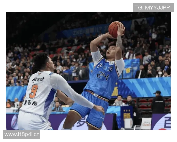 CBA总决赛北京队对阵新疆队大比分战况分析与精彩回顾